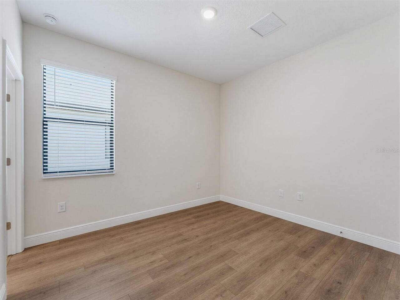 Listing Photo 41