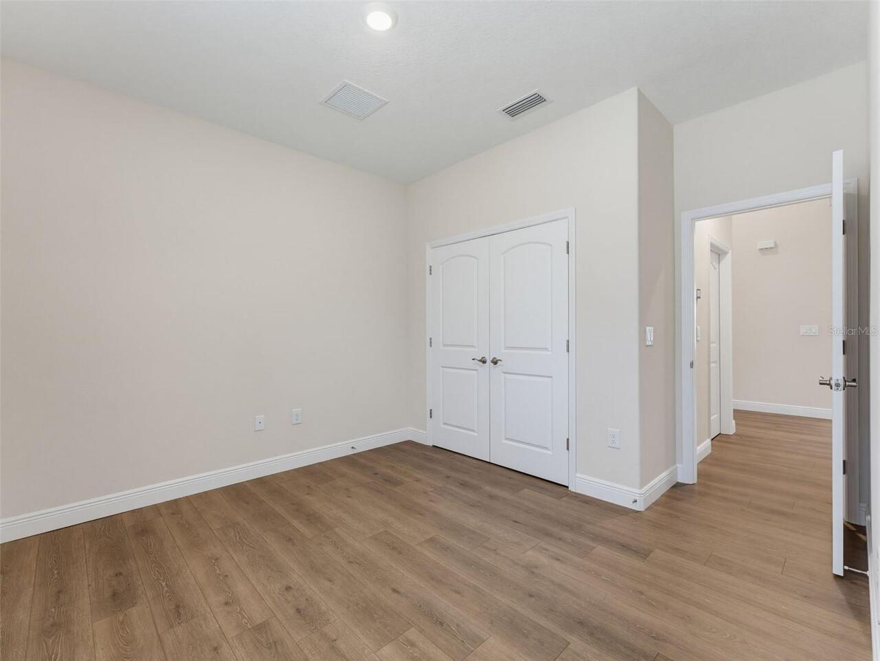 Listing Photo 42
