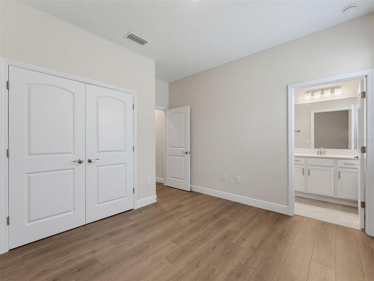 Listing Photo 43