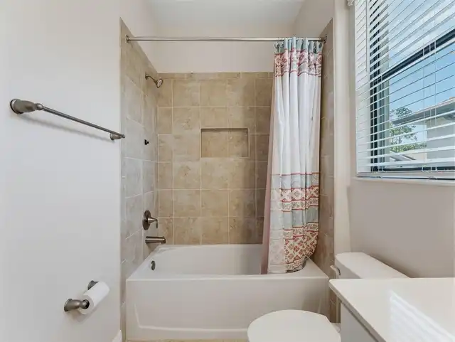 Listing Photo 32