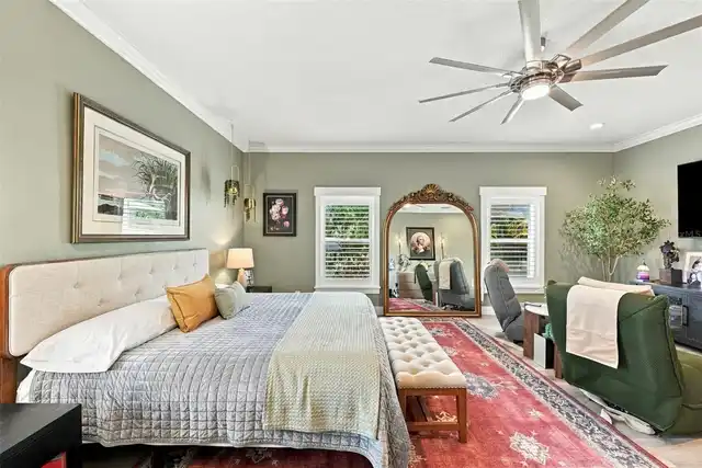 Listing Photo 32