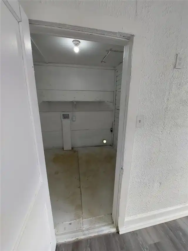 Listing Photo 10