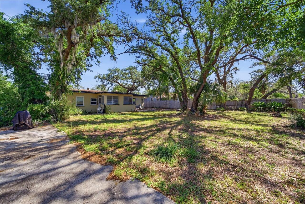 Listing Photo 7