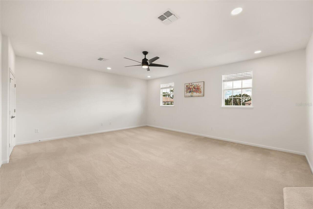 Listing Photo 43