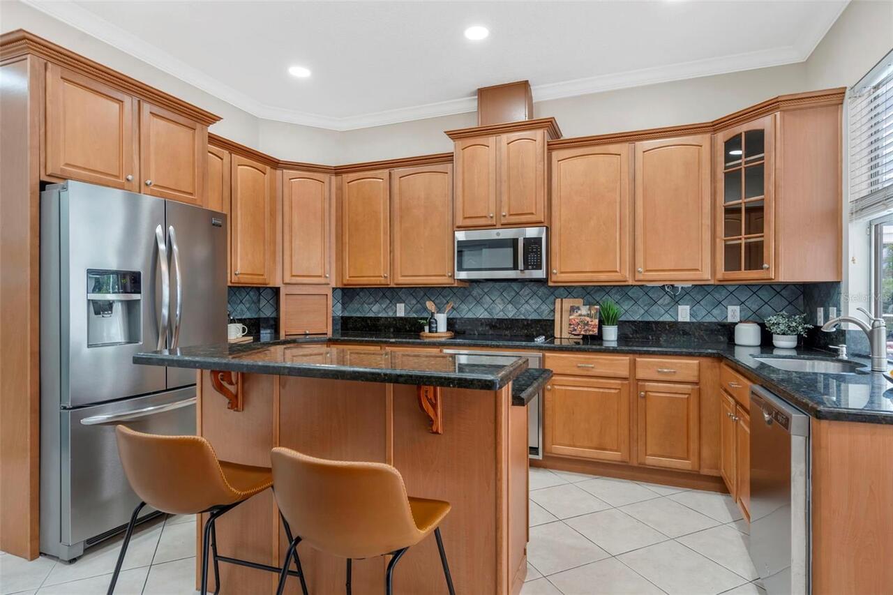 Listing Photo 11