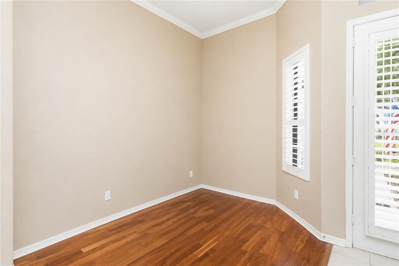 Listing Photo 24