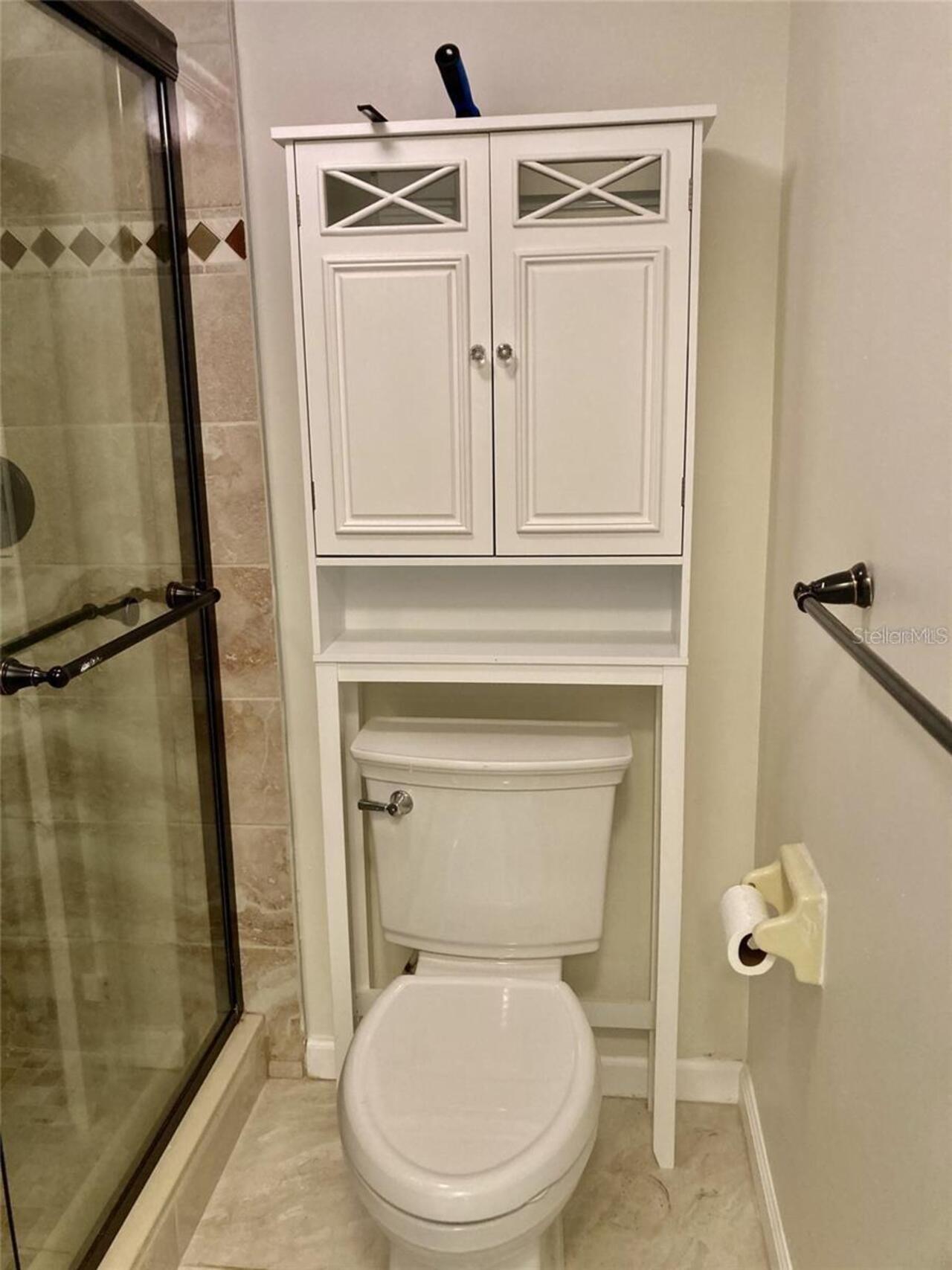 Listing Photo 17