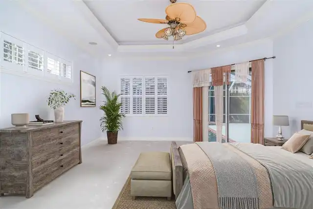 Listing Photo 12