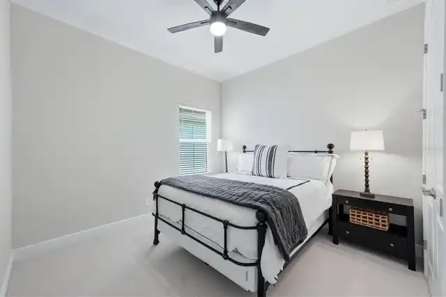 Listing Photo 33