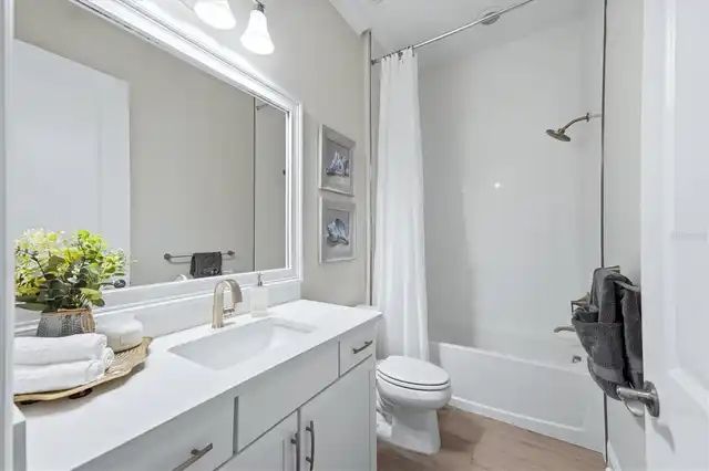Listing Photo 35