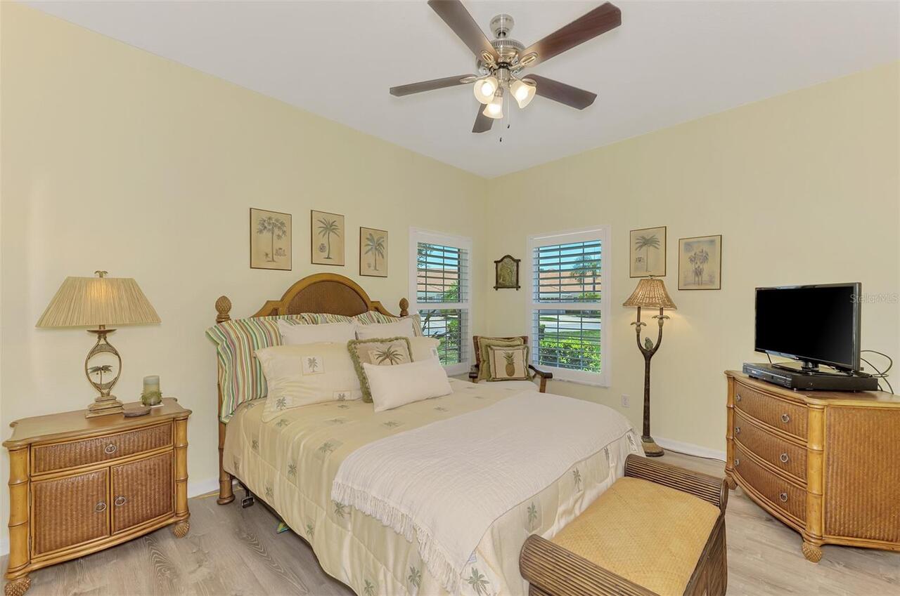 Listing Photo 41