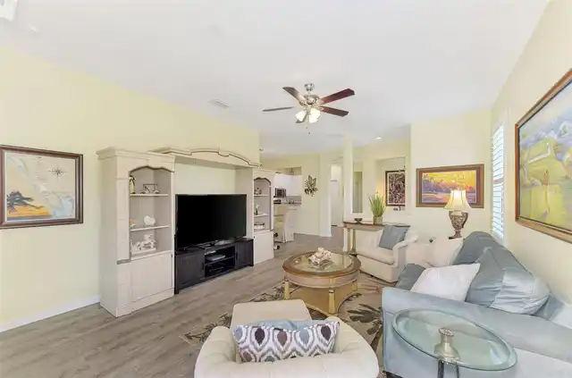 Listing Photo 13