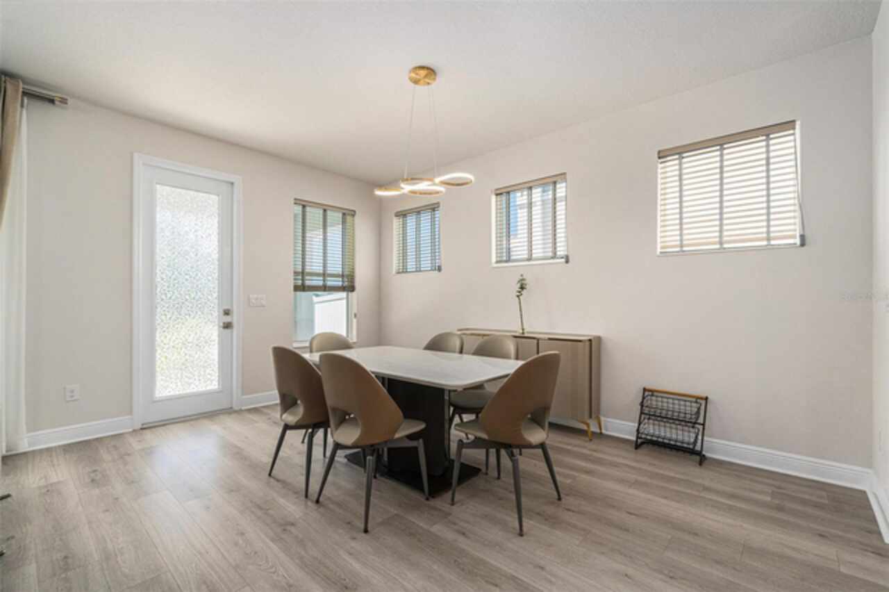 Listing Photo 15