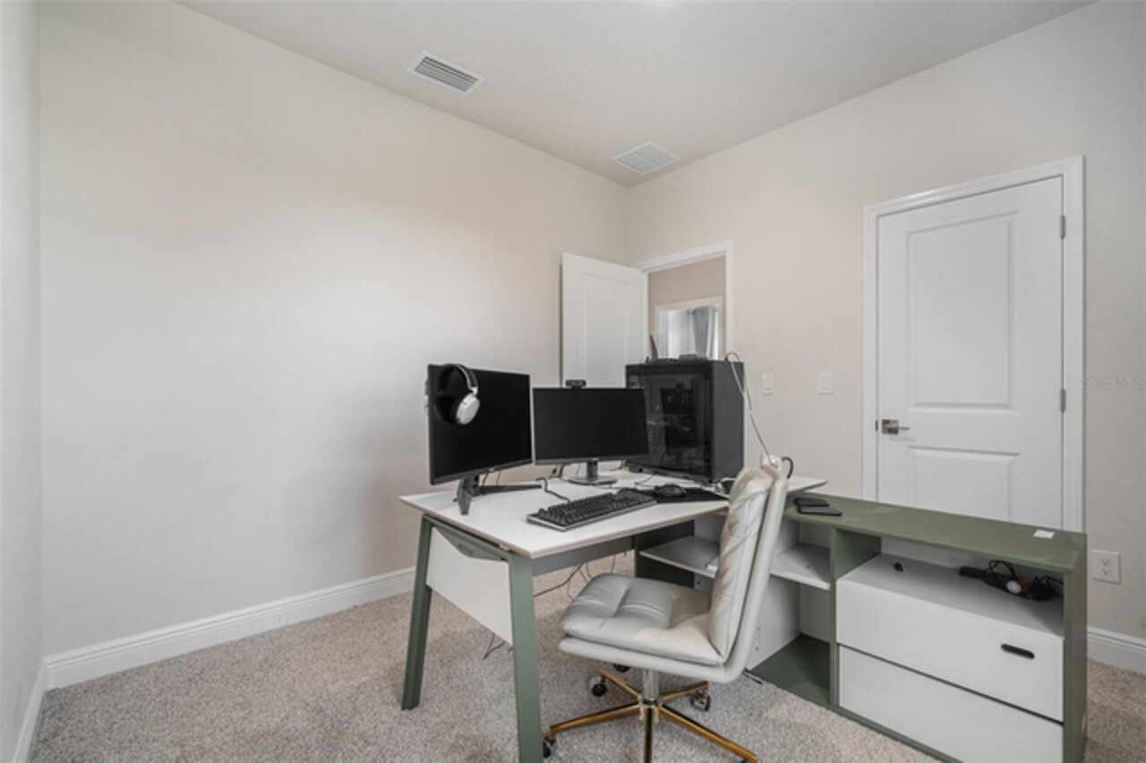 Listing Photo 23