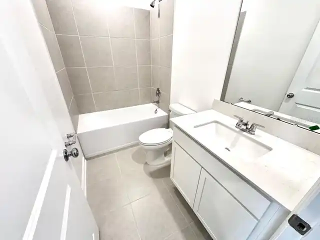 Listing Photo 17