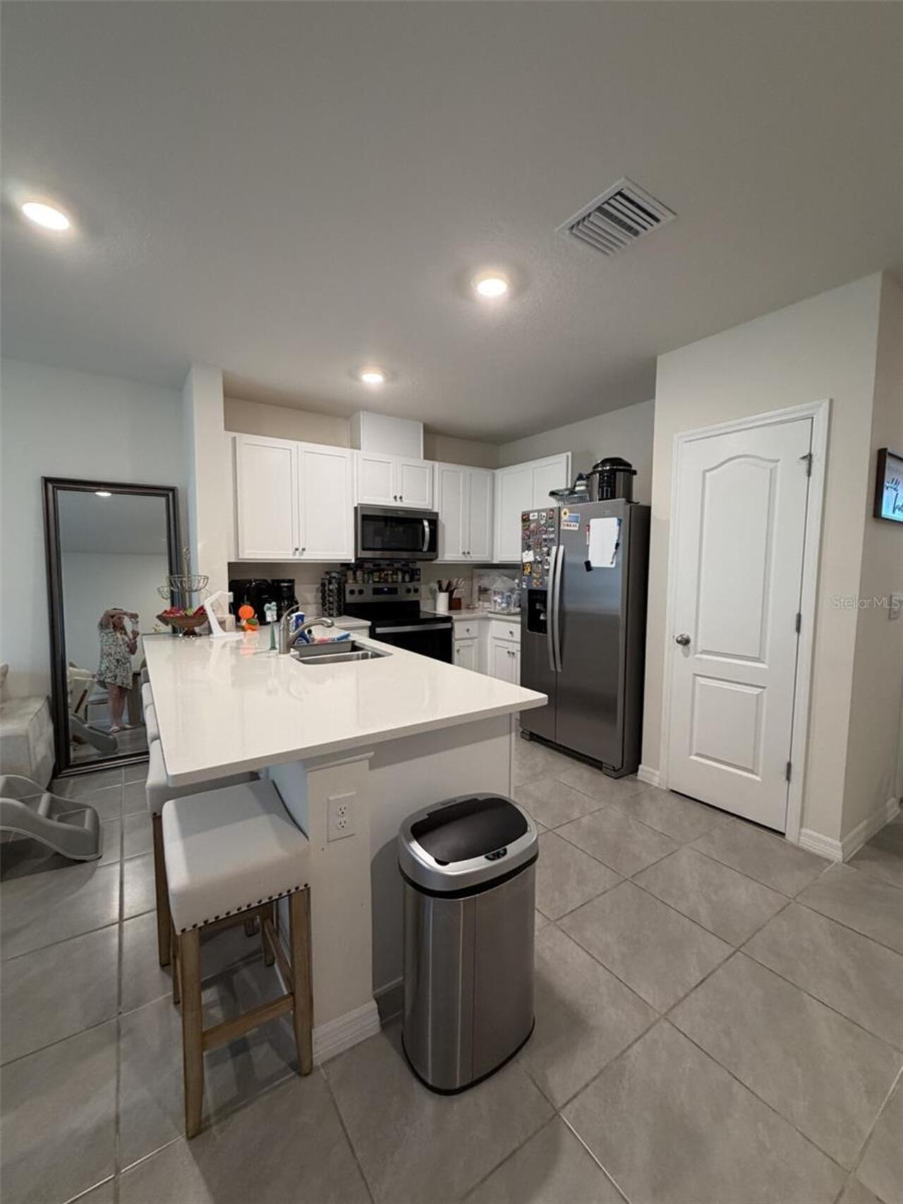 Listing Photo 10