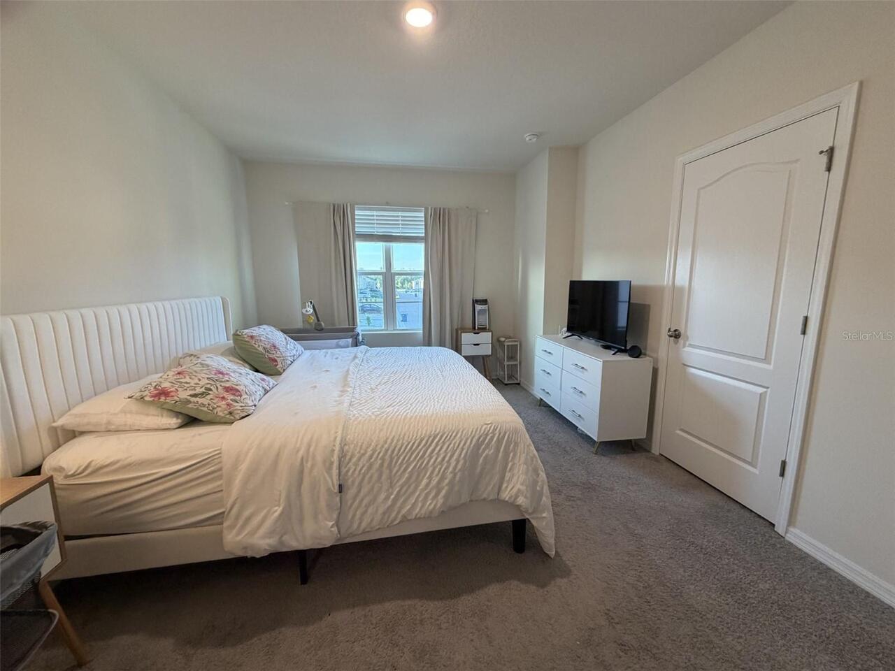 Listing Photo 16