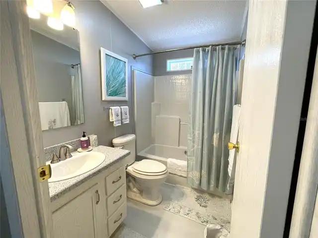 Listing Photo 22