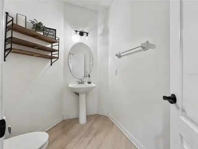 Listing Photo 18
