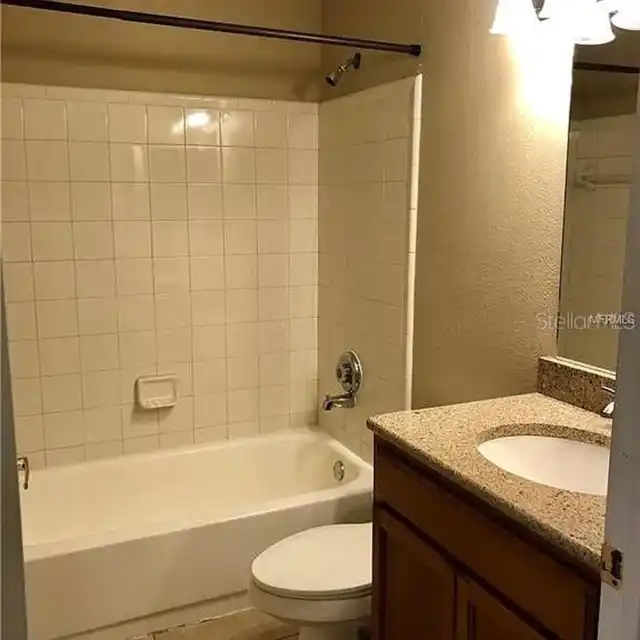 Listing Photo 15