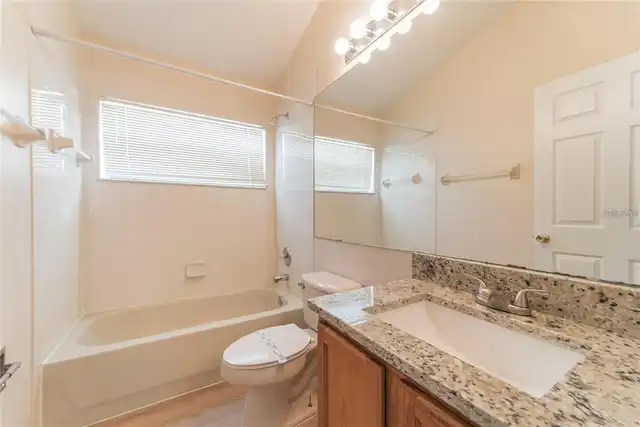 Listing Photo 21