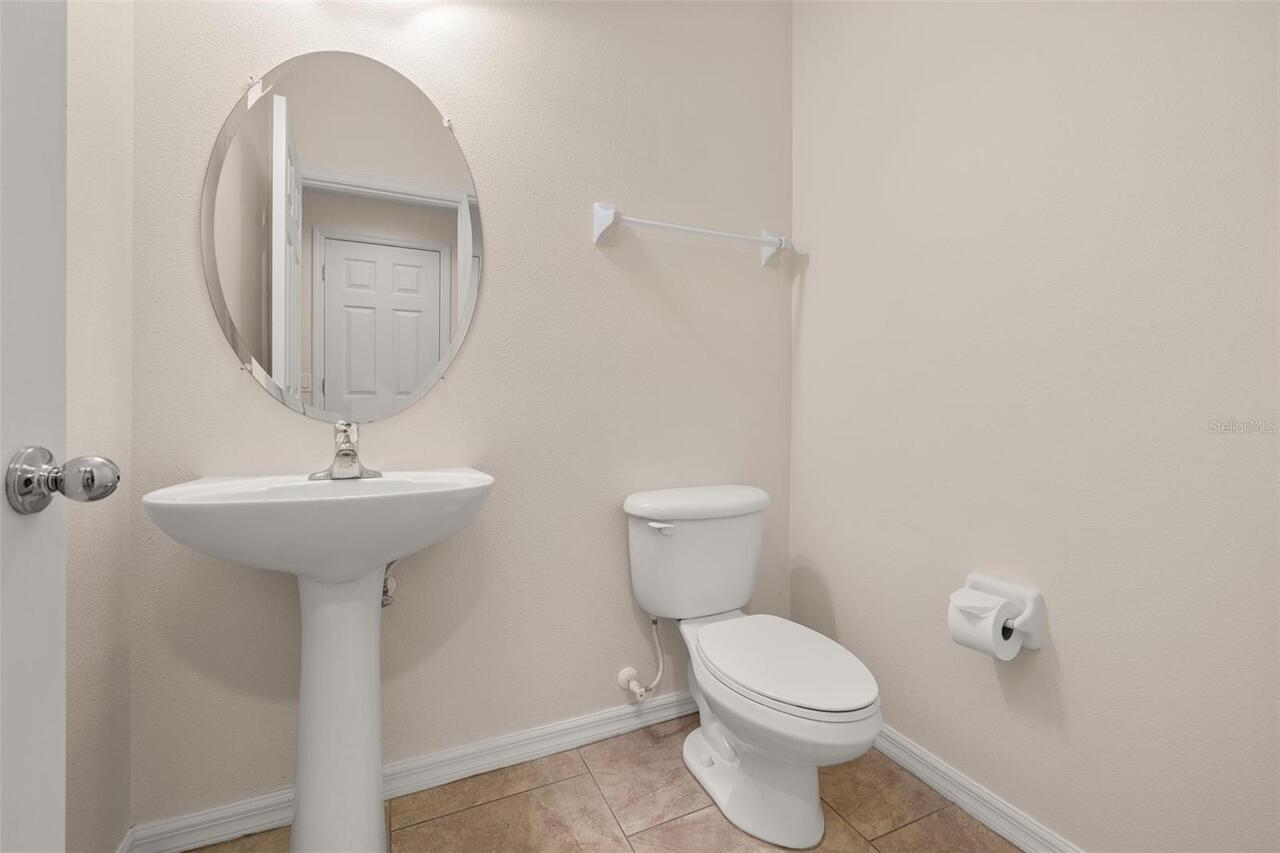 Listing Photo 9