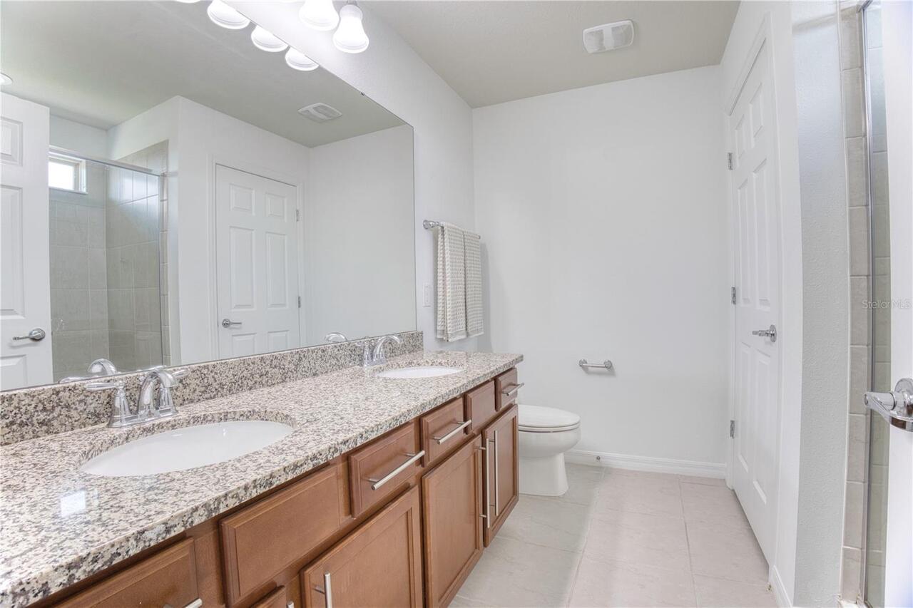 Listing Photo 14