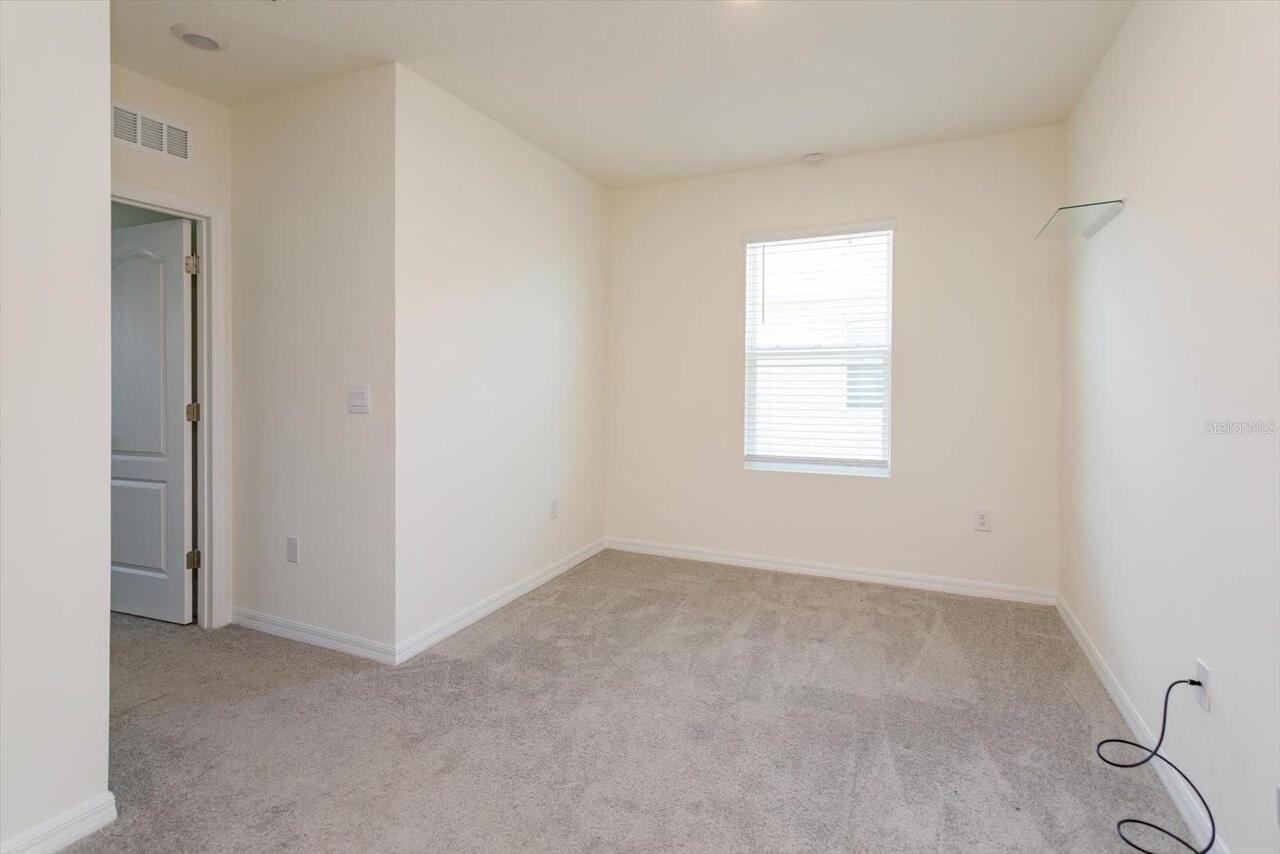 Listing Photo 28