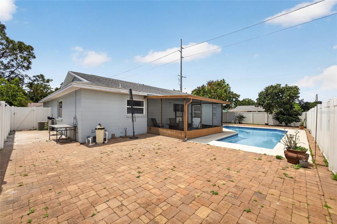 Listing Photo 32