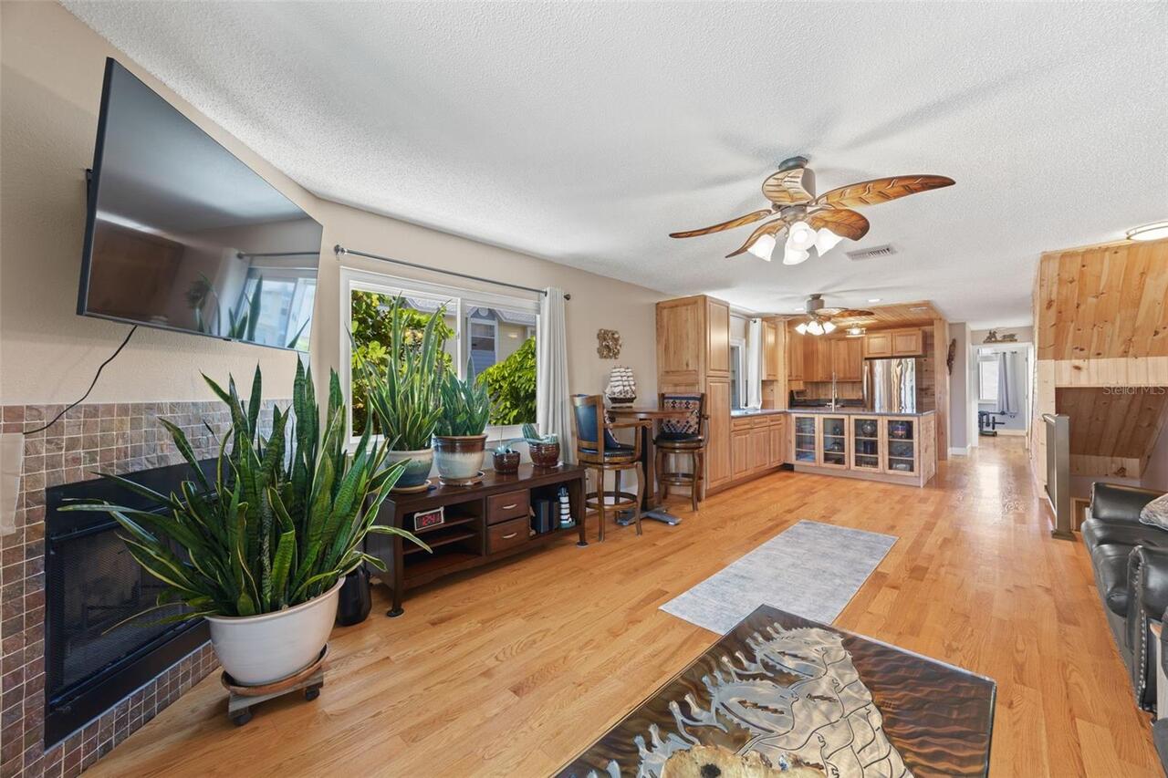 Listing Photo 16