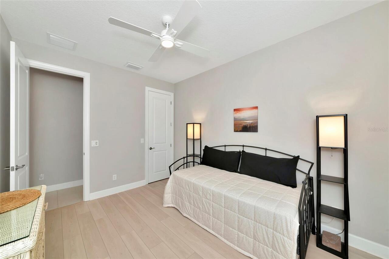 Listing Photo 35