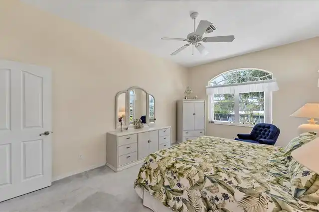 Listing Photo 41