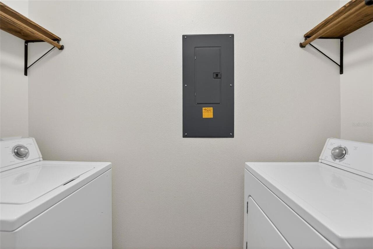 Listing Photo 11