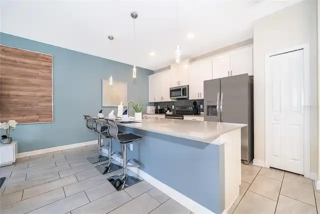 Listing Photo 10