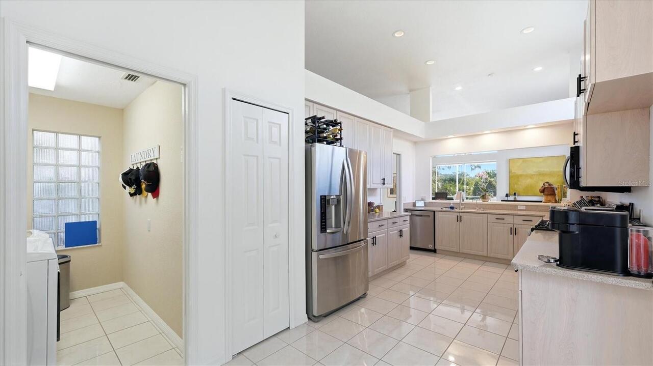 Listing Photo 15