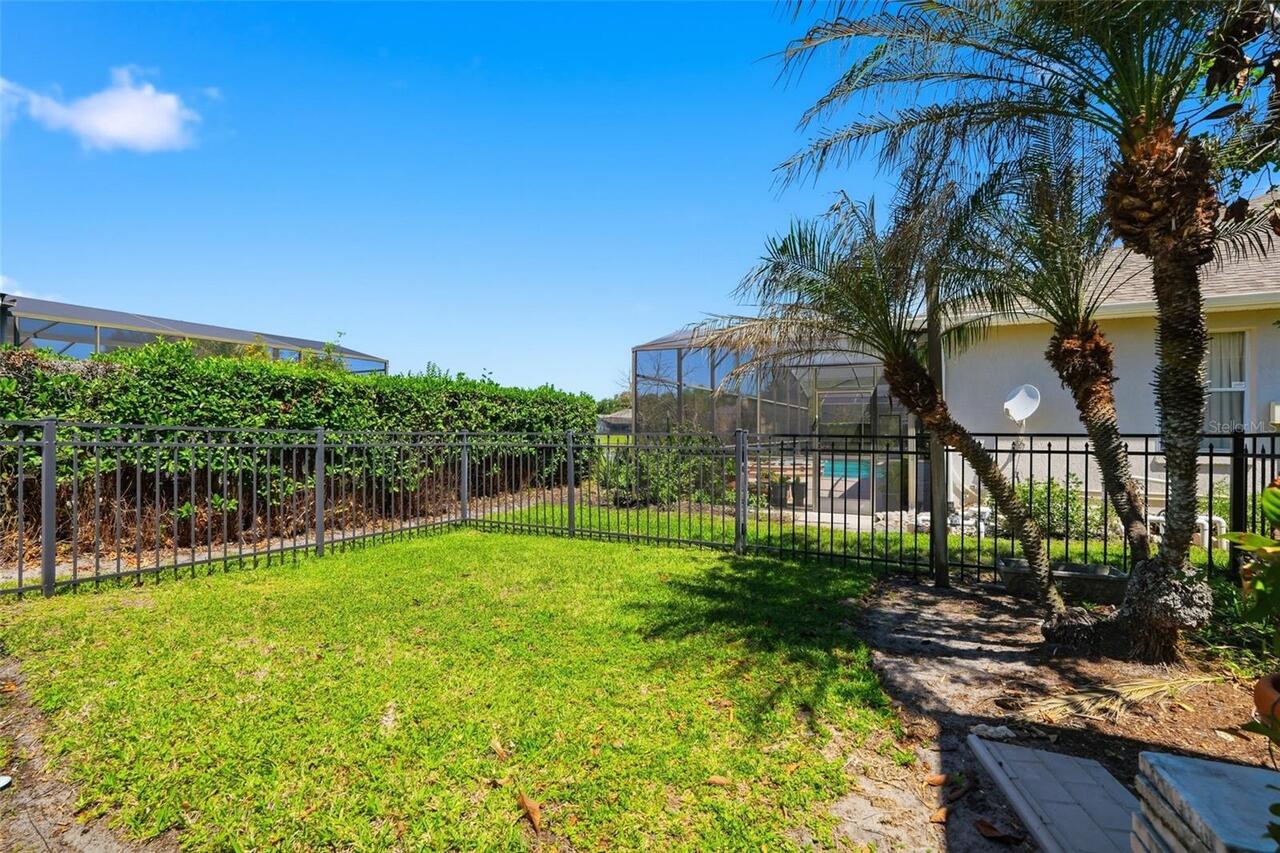 Listing Photo 43