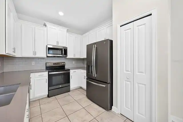 Listing Photo 7