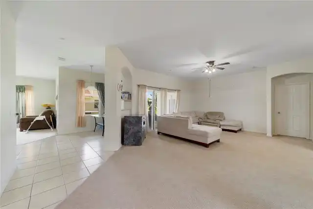 Listing Photo 7