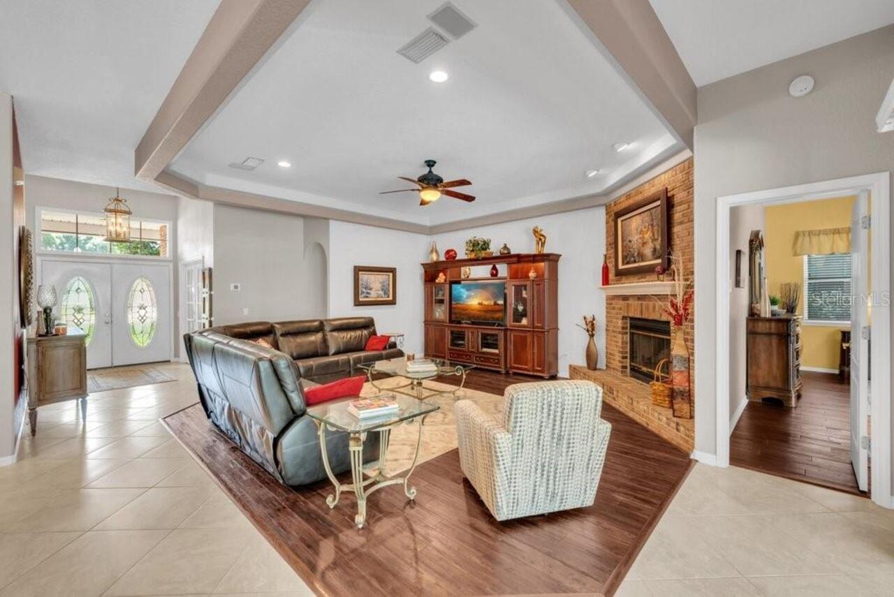 Listing Photo 8