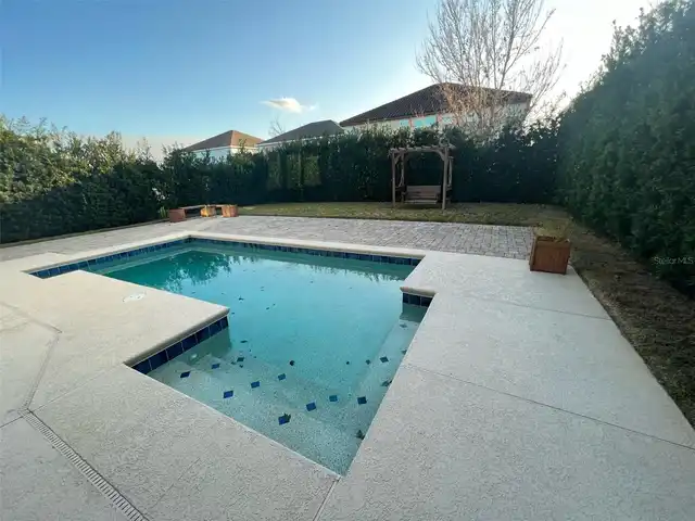 Listing Photo 18