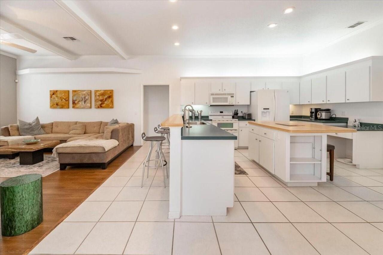 Listing Photo 18