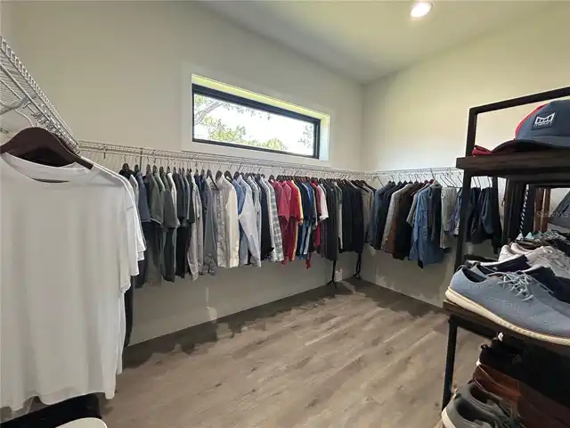 Listing Photo 21