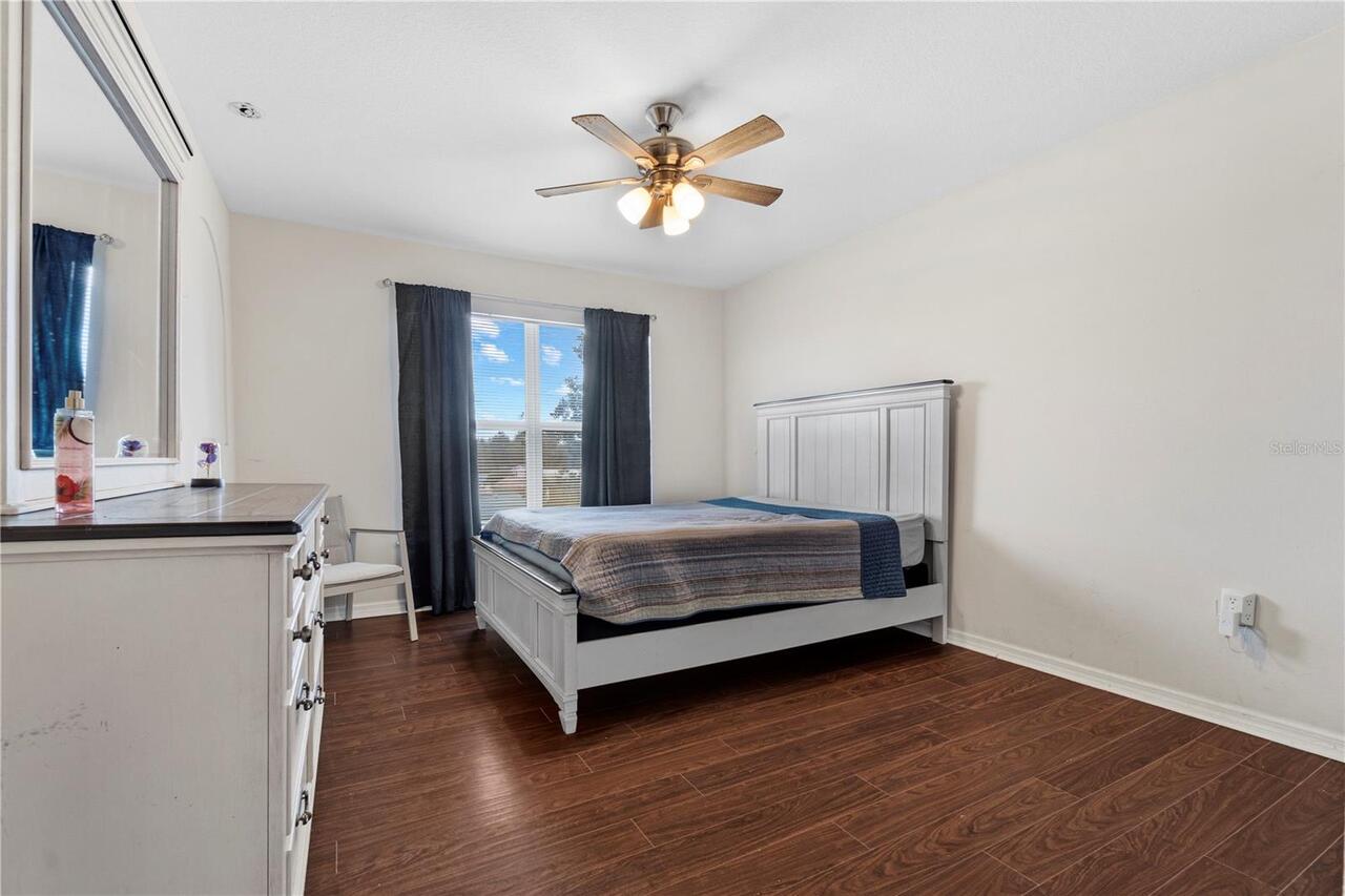 Listing Photo 22