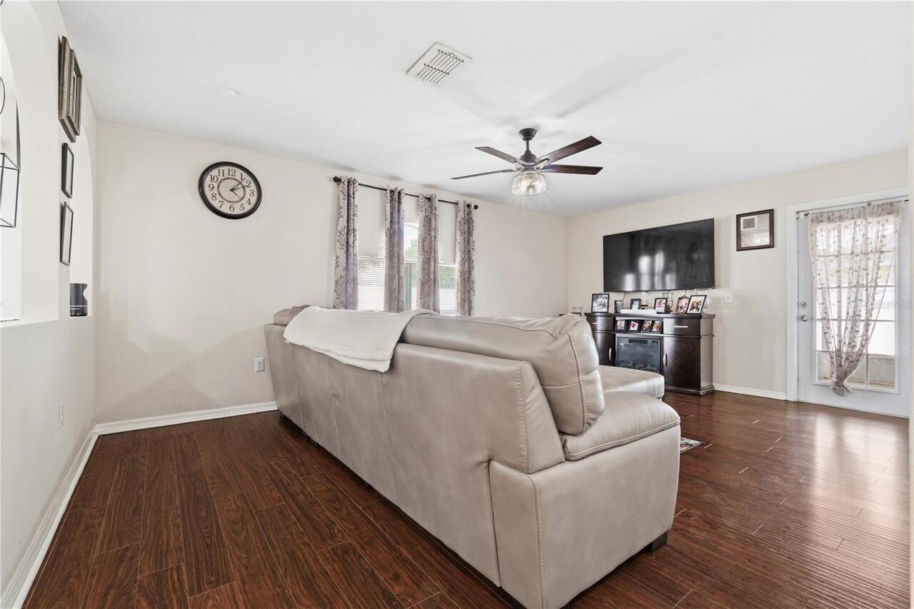 Listing Photo 32