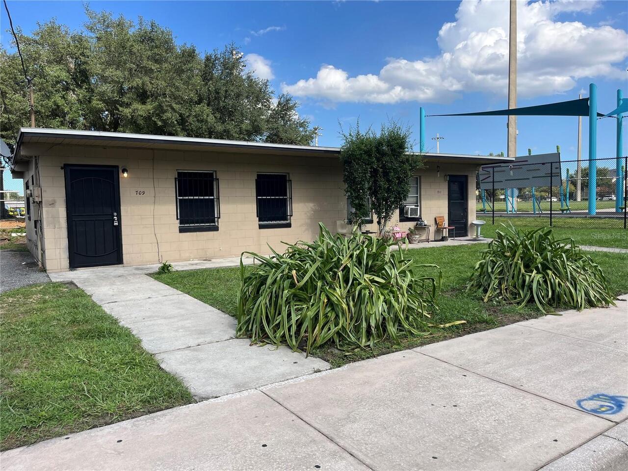 2BR, Residential Lease, 1BA, $1,050
Read More
