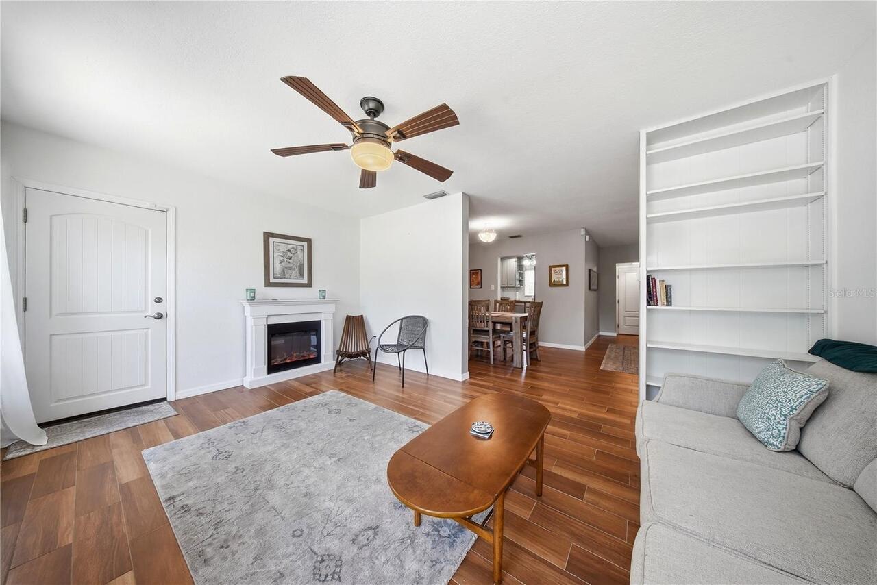 Listing Photo 8