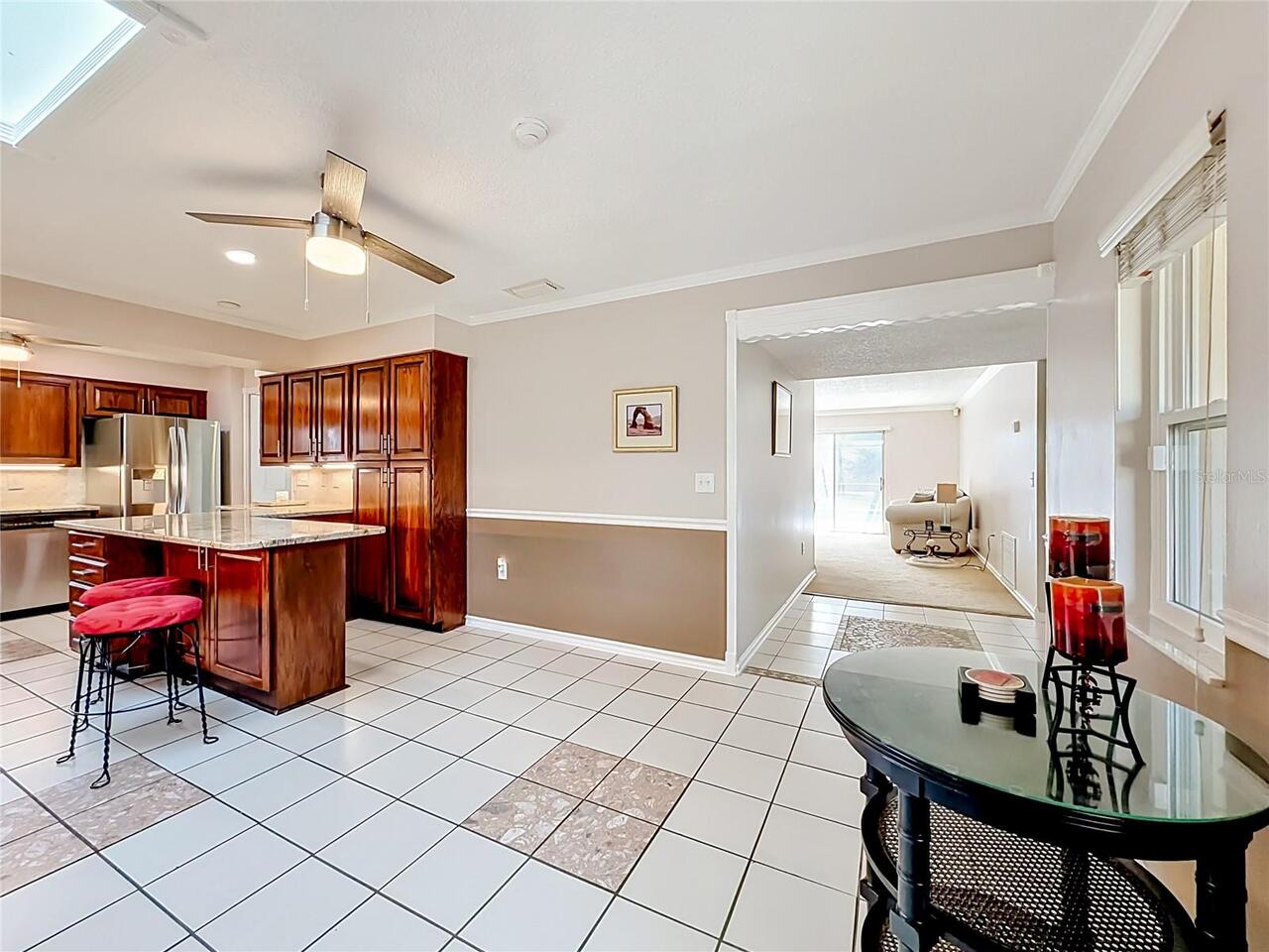 Listing Photo 16