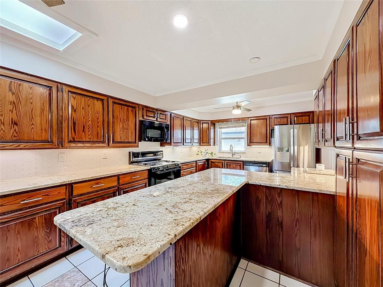 Listing Photo 18