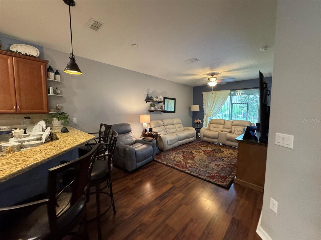 Listing Photo 14