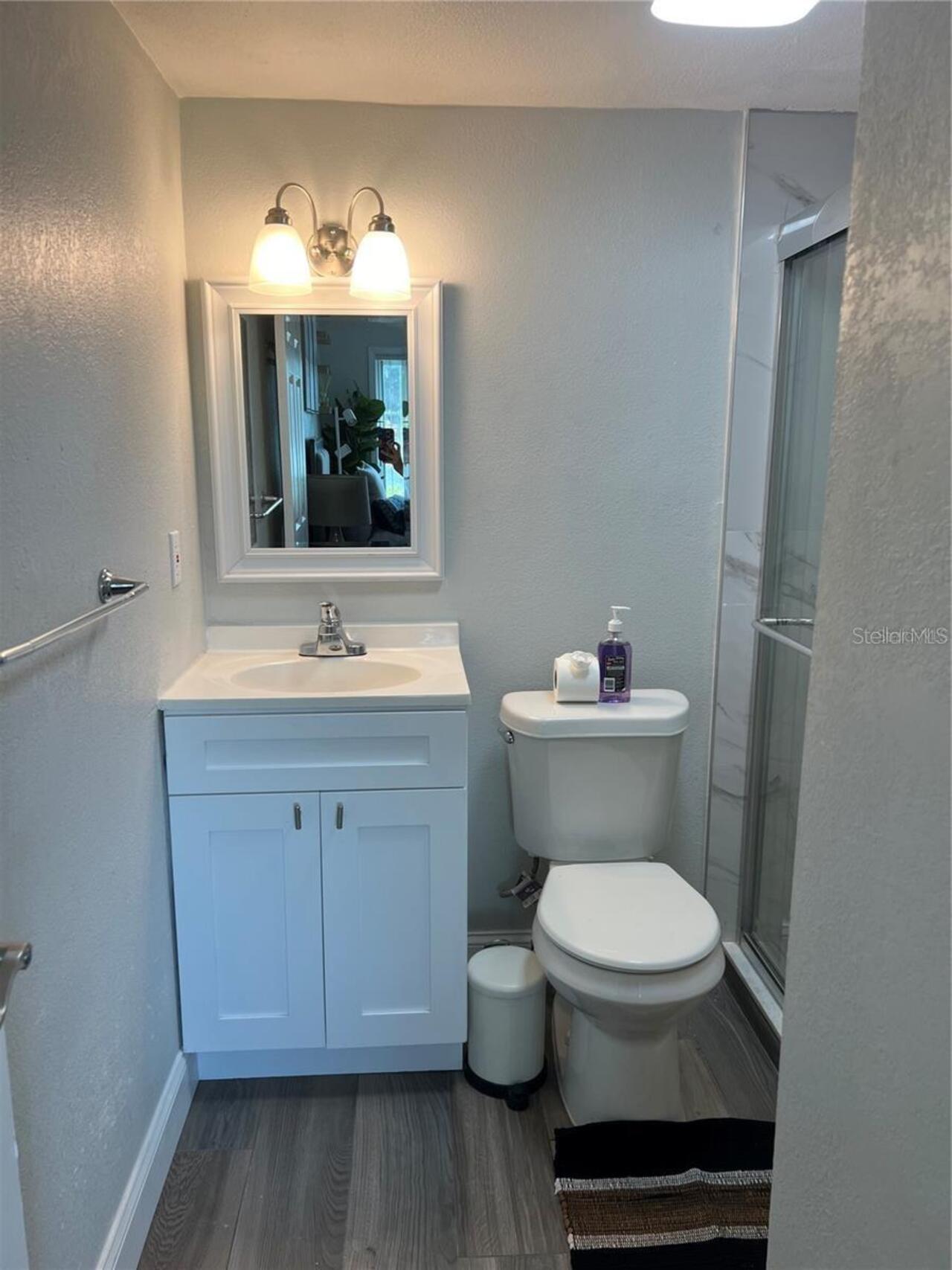 Listing Photo 11